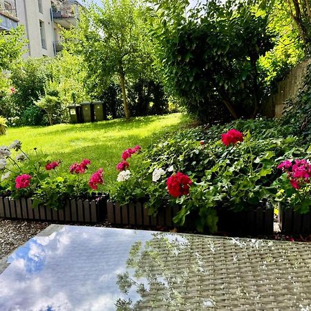 Attraktive Wohnung Im Gruenen Hinterhof Schwerin  Exteriör bild
